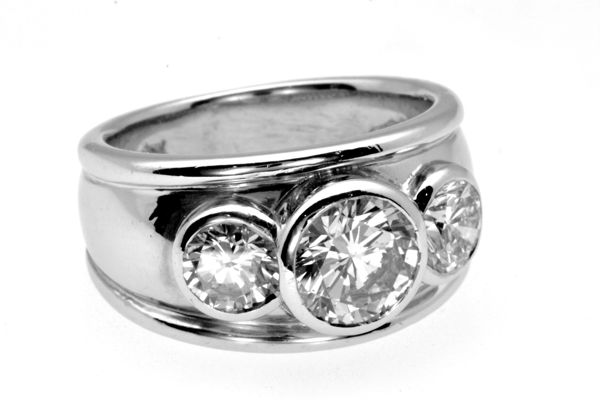 full image for Diamond 3 stone ring