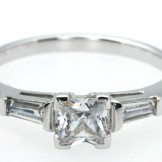 0.80ct tdw Diamond ring #730