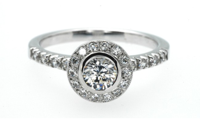 903-Diamond-halo-ring-set-with-brilliant-cut-diamonds.jpg