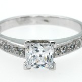 0.75ct Diamond engagement ring #923p