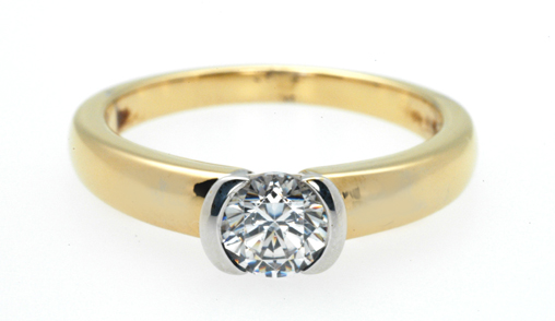 full image for 959-yellow-and-white-gold-0.90ct-diamond-solitaire-ring.jpg