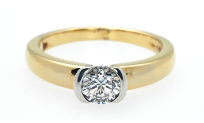 959-yellow-and-white-gold-0.90ct-diamond-solitaire-ring.jpg