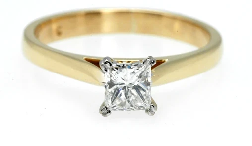 0.41 Princess ring v1