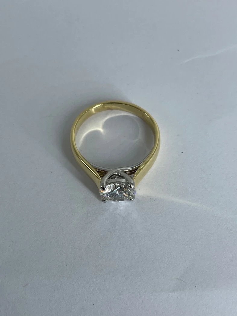 Diamond engagement ring IMG 6329