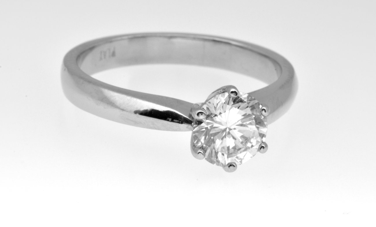 full image for Diamond six claw solitaire front right view