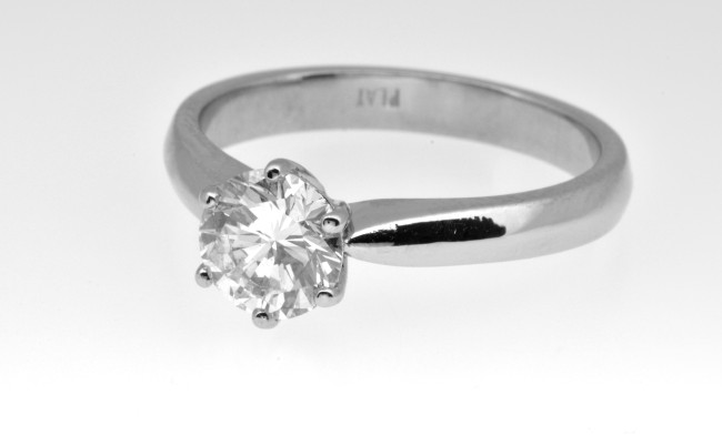 Diamond six claw solitaire front view