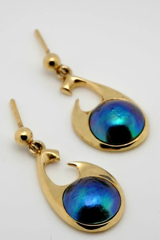 Pacific blue pearl earrings NZ 512