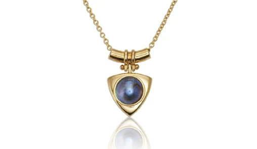 Pacific blue pearl pendant 450130