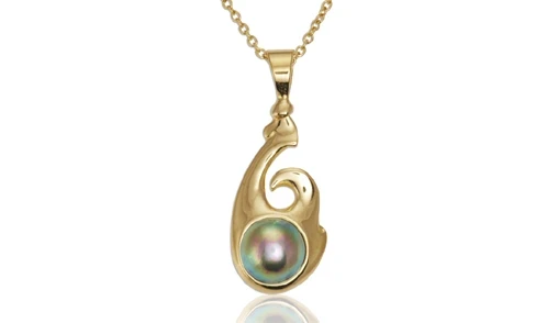Pacific blue pearl pendant NZ 488